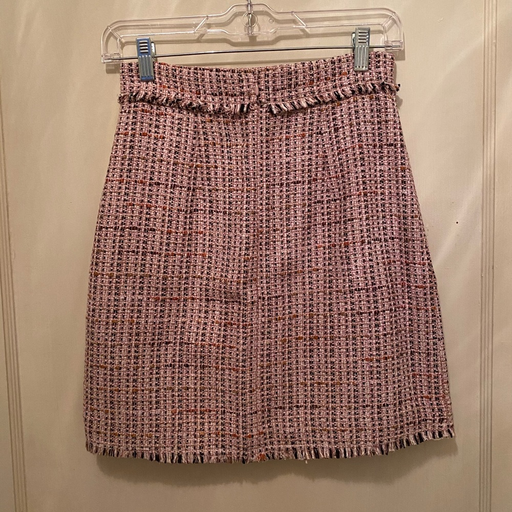 H&M Pink Tweed Skirt - Picture 2 of 2